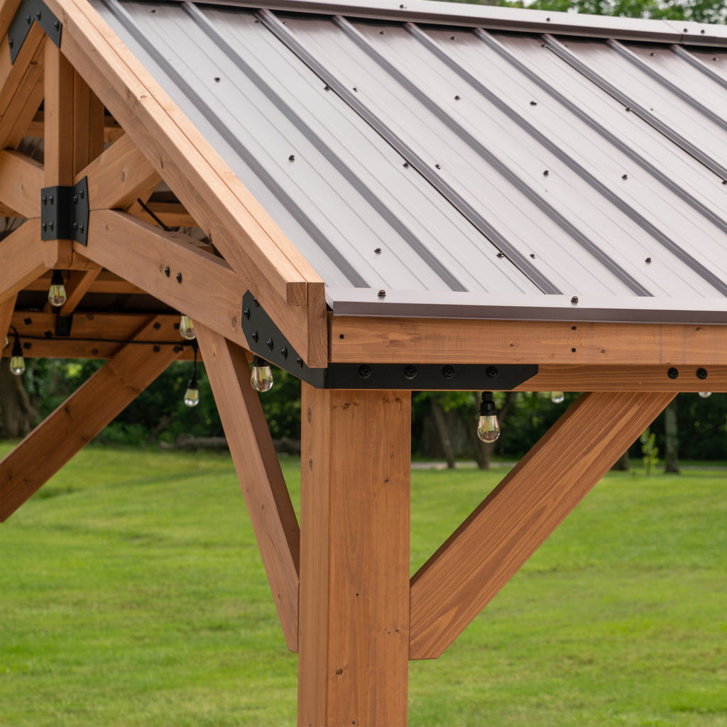 3.7m x 3.1m (12ft x 10ft) Norwood Gazebo
