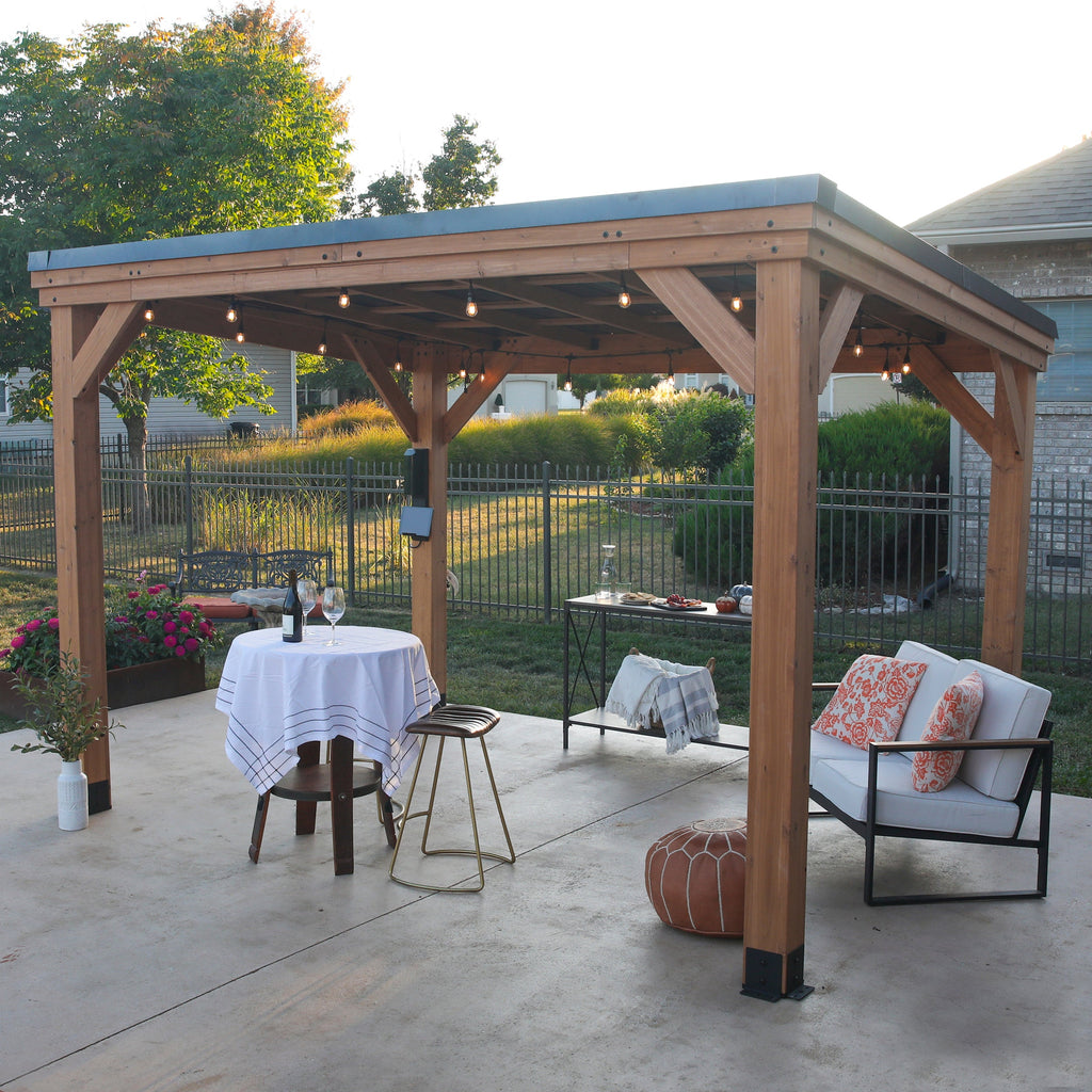 3.7m X 2.9m (12ft x 9.5ft) Arcadia Gazebo